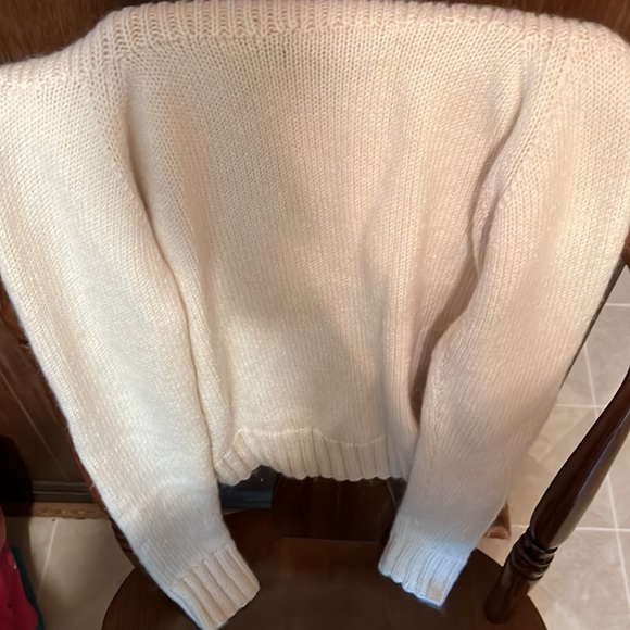 Ralph Lauren Off-the-Shoulder Cream Sweater| Medium - Picture 5 of 5